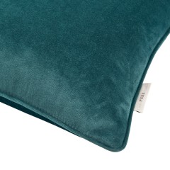 cushion cosmos jade self piped edge 50 detail