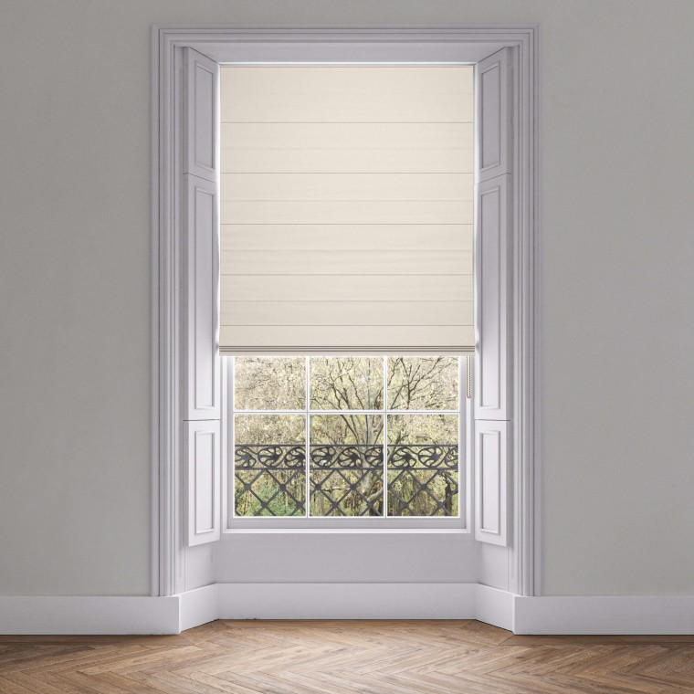 Larah Alabaster Roman Blind