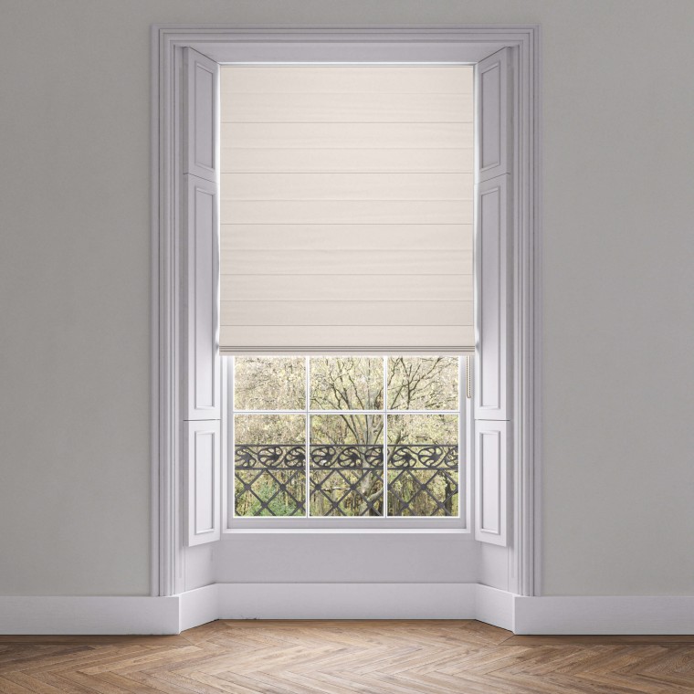 Shani Alabaster Roman Blind