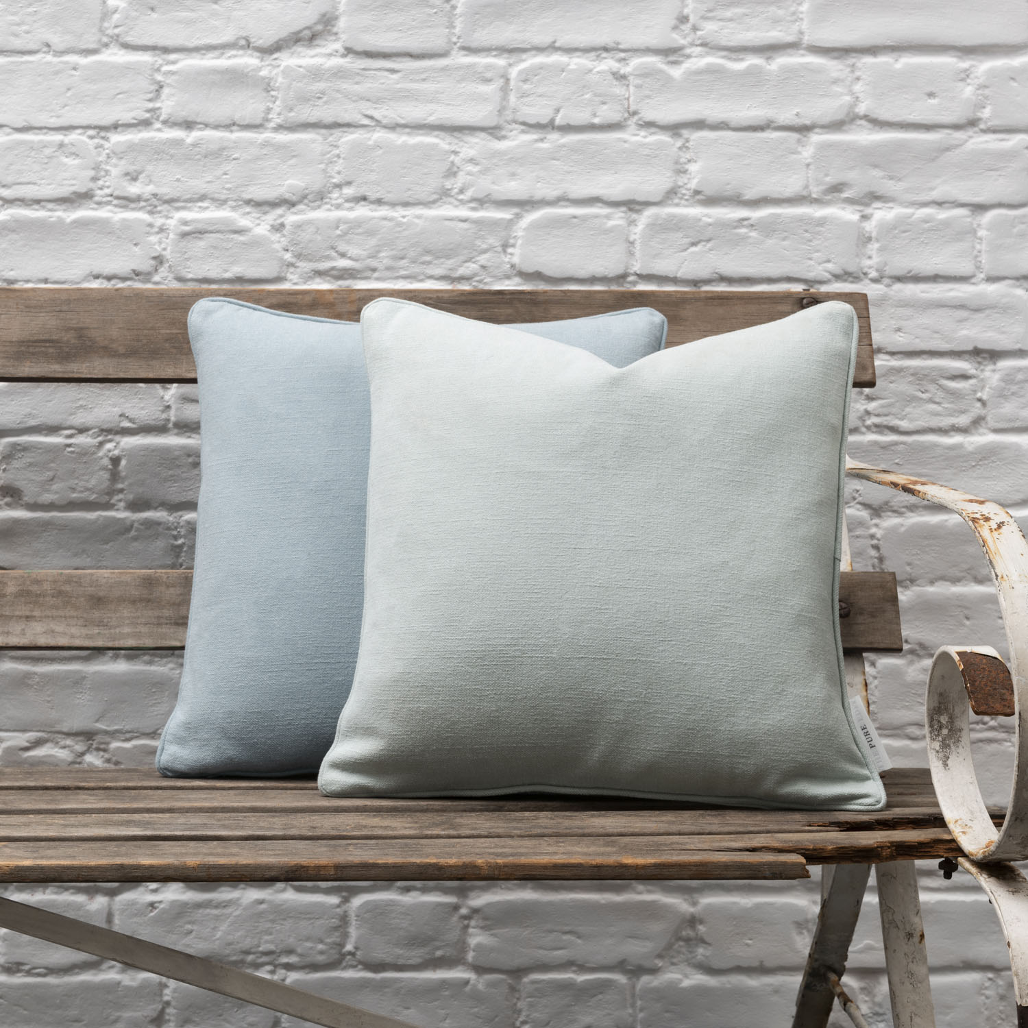 Plain / Texture Cushions